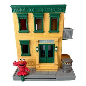 Hasbro 2010 Sesame Street 123 Neighborhood House Playset Mr. Hooper's Store